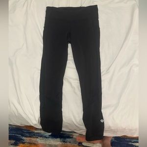 Cropped lulu lemon leggings